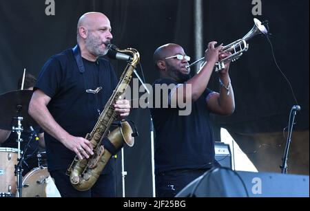 Galaktische Aufführung beim Green River Festival Stockfoto