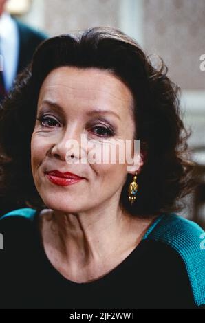 Krista Stadler, österreichische Schauspielerin, Portrait, Deutschland, 1992. Krista Stadler, österreichische Schauspielerin, Porträt, Deutschland, 1992. Stockfoto