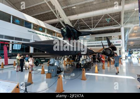 McMinville, OR. 19. Juli 2017. Das Flugzeug SR-71 Blackbird wird im Evergreen Aviation Museum ausgestellt. Stockfoto