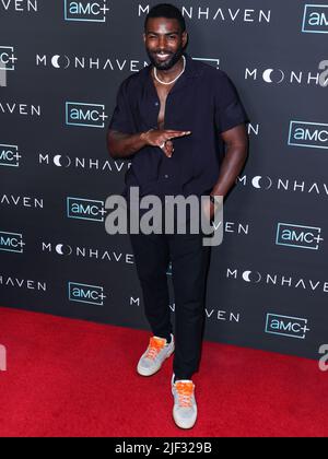 WEST HOLLYWOOD, LOS ANGELES, KALIFORNIEN, USA - 28. JUNI: Schauspieler Donny Savage kommt zur Los Angeles Premiere von AMC+s Originalserie „Moonhaven“, die am 28. Juni 2022 im The London Hotel West Hollywood in Beverly Hills in West Hollywood, Los Angeles, Kalifornien, USA, stattfand. (Foto von Xavier Collin/Image Press Agency) Stockfoto