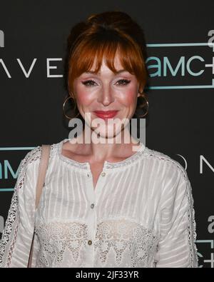 28. Juni 2022, West Hollywood, Kalifornien, USA: Ruth Connell nimmt an der AMC+ Original Series ''Moonhaven'' Premiere Teil. (Bild: © Billy Bennight/ZUMA Press Wire) Stockfoto