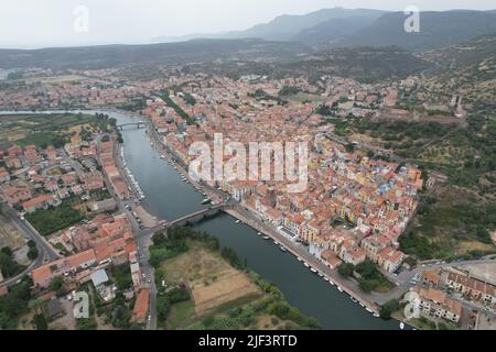 Bosa, Sardinien. Blick von oben. Stockfoto