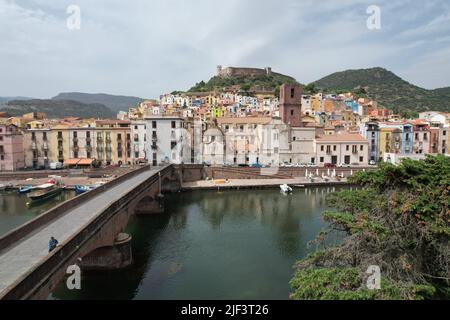 Bosa, Sardinien. Blick von oben. Stockfoto