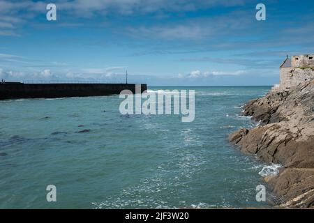 Szenen in und um Porthleven Harbour, Cornwall Stockfoto