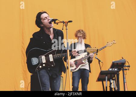 Stockholm, Schweden. 08. September 2017. Jonathan Johansson spielt auf der Bühne des Popaganda Festivals in Stockholm. (Foto von Valeria Magri/SOPA Images/Sipa USA) Quelle: SIPA USA/Alamy Live News Stockfoto