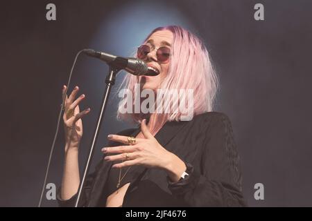 Stockholm, Schweden. 06. September 2017. Ana Diaz spielt live auf der Bühne des Popaganda Festivals in Stockholm. (Foto von Valeria Magri/SOPA Images/Sipa USA) Quelle: SIPA USA/Alamy Live News Stockfoto