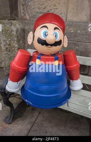 Das Settle Flowerpot Festival 2022 findet im Juli und August statt. Ist das Super Mario? Stockfoto