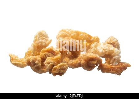 Nahaufnahme von Schweinefleisch Rinde oder Schweinefleisch Snack isoliert auf weißem Hintergrund. Stockfoto