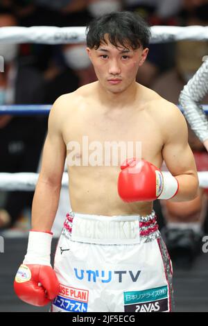 Tokio, Japan. 29.. Juni 2022. Keisuke Matsumoto (JPN) Boxen : 8R 58kg Gewicht Kampf in Korakuen Hall in Tokio, Japan . Kredit: YUTAKA/AFLO SPORT/Alamy Live Nachrichten Stockfoto