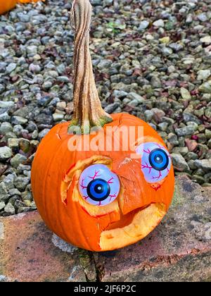 Halloween Kürbis geschnitzt Stockfoto