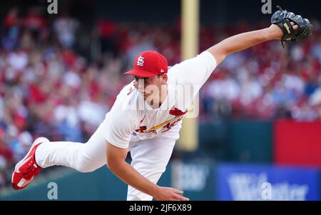 St. Louis, Usa. 30.. Juni 2022. St. Louis Cardinals Startkannen Andre Pallante liefert am Mittwoch, den 29. Juni 2022, im ersten Inning im Busch Stadium in St. Louis einen Pitch an die Miami Marlins aus. Foto von Bill Greenblatt/UPI Credit: UPI/Alamy Live News Stockfoto