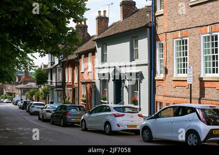 Alte Ferienhäuser entlang Romeland, im Zentrum von St. Albans, Hertfordshire, Großbritannien Stockfoto