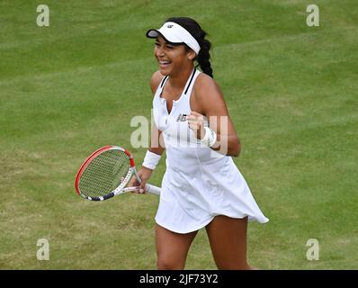 London, Gbr. 30.. Juni 2022. London Wimbledon Championships Day 3 30/06/2022 Heather Watson (GBR) gewinnt die zweite Runde. Quelle: Roger Parker/Alamy Live News Stockfoto