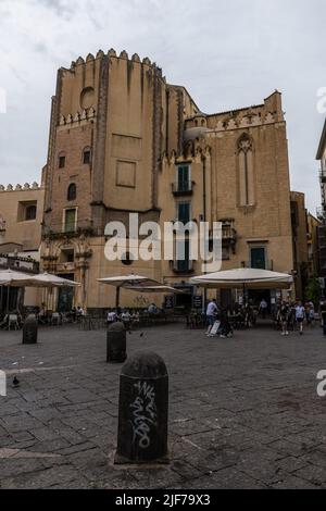 Neapel, Italien. 27.Mai 2022. Die Kirche San Domenico Maggiore in Neapel Stockfoto