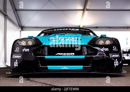 Aston Martin beim Le Mans Classic 2022 vom 30. Juni bis 3. Juli 2022 auf dem Circuit des 24 Heures du Mans in Le Mans, Frankreich - Foto: Damien Saulnier/DPPI/LiveMedia Stockfoto