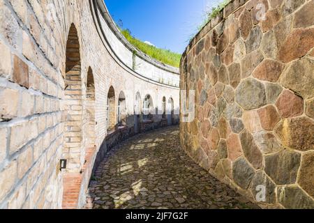 Festung Boyen. Ehemalige preußische Festung während des Ersten und Zweiten Weltkriegs verwendet. Gizycko, Polen, 11. Juni 2022 Stockfoto