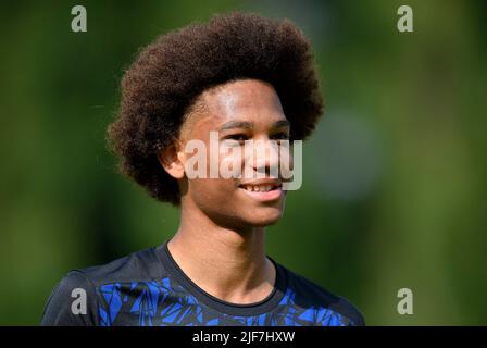 Sidi SANE (GE) Fußball-Testspiel VfB Huels - FC Schalke 04 (GE) 0:14, am 29.. Juni 2022 in Marl/Deutschland. #Die DFL-Vorschriften verbieten die Verwendung von Fotos als Bildsequenzen und/oder quasi-Video # Â Stockfoto