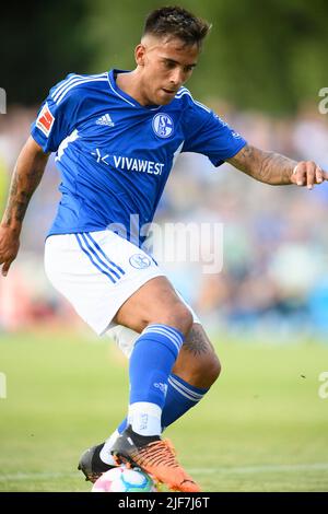 Rodrigo ZALAZAR (GE) Action, Fußball-Testspiel VfB Huels - FC Schalke 04 (GE) 0:14, am 29.. Juni 2022 in Marl/Deutschland. #Die DFL-Vorschriften verbieten die Verwendung von Fotos als Bildsequenzen und/oder quasi-Video # Â Stockfoto