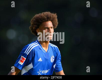 Sidi SANE (GE) Fußball-Testspiel VfB Huels - FC Schalke 04 (GE) 0:14, am 29.. Juni 2022 in Marl/Deutschland. #Die DFL-Vorschriften verbieten die Verwendung von Fotos als Bildsequenzen und/oder quasi-Video # Â Stockfoto