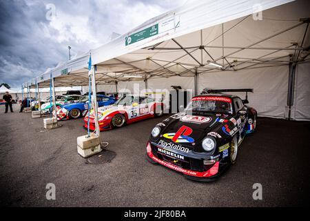 Le Mans, Frankreich. 30.. Juni 2022. Porsche 993 GT2 Evo während der Le Mans Classic 2022 vom 30. Juni bis 3. Juli 2022 auf dem Circuit des 24 Heures du Mans in Le Mans, Frankreich - Foto Damien Saulnier/DPPI Credit: DPPI Media/Alamy Live News Stockfoto