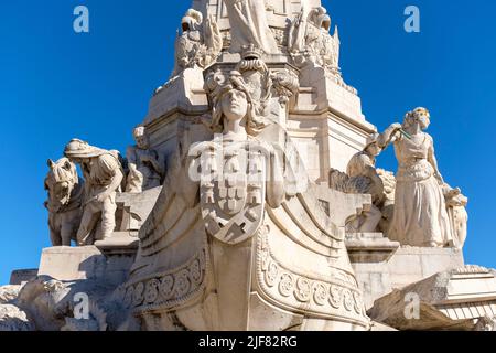 Die Stadt Lissabon - Prace Marques de Pombal und Parc Eduardo VII auf der Rückseite | La ville de Lisbonne - La Place Marquis de Pombal et le Parc Eduardo V. Stockfoto