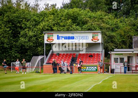 Chirk, Wales, 01. August 2021. Ardal North East League Spiel zwischen Chirk AAA und Dolgellau Athletic. Stockfoto