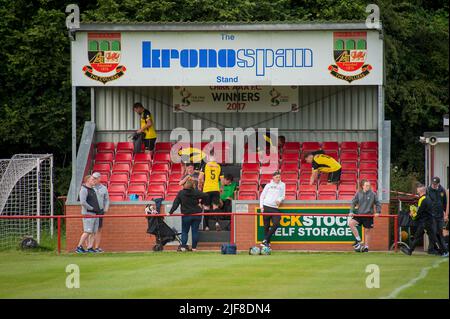 Chirk, Wales, 01. August 2021. Ardal North East League Spiel zwischen Chirk AAA und Dolgellau Athletic. Stockfoto