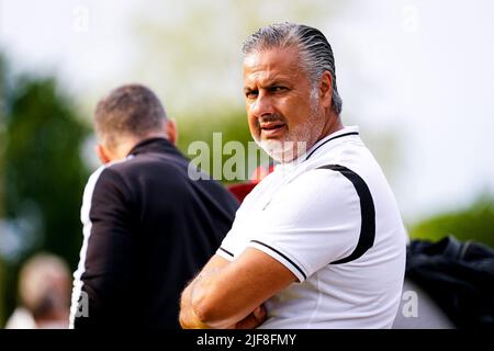 WENUM-WIESEL, NIEDERLANDE - 30. JUNI: Sportdirektor Jose Boto von PAOK Saloniki während einer Trainingsveranstaltung von PAOK Saloniki im Sportpark Wiesel am 30. Juni 2022 in Wenum-Wiesel, Niederlande (Foto: Rene Nijhuis/Orange Picters) Stockfoto