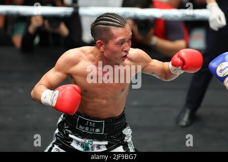 Tokio, Japan. 29.. Juni 2022. Yoshiki Minato Boxen : Japan Jugend Super Fly Gewicht Championship Kampf in Korakuen Hall in Tokio, Japan . Kredit: YUTAKA/AFLO SPORT/Alamy Live Nachrichten Stockfoto