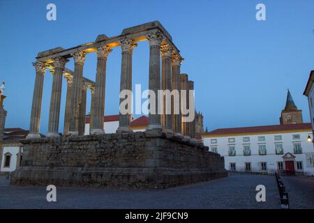 Der römische Tempel von Evora, Portugal Stockfoto