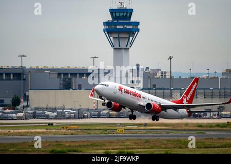 Flughafen Köln-Bonn, CGN, Corendon Boeing 737, beim Start, , Köln, NRW, Deutschland Stockfoto