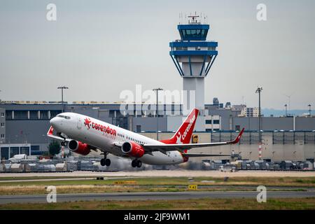 Flughafen Köln-Bonn, CGN, Corendon Boeing 737, beim Start, , Köln, NRW, Deutschland Stockfoto