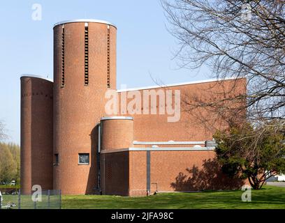 Katholische Kirche St. Ludgerus, Architekt Hans Schilling, Herten, Ruhrgebiet, Nordrhein-Westfalen, Deutschland Stockfoto