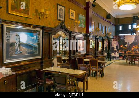 Tortoni, ältestes Café, innen, Buenos Aires, Argentinien Stockfoto