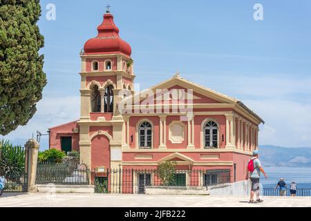 Kirche der Jungfrau Maria Mandrakina, Öffentlicher Garten von Korfu, Agoniston Politechniou, Altstadt von Korfu, Korfu (Kerkyra), Ionische Inseln, Griechenland Stockfoto