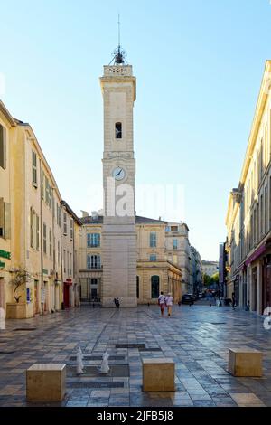 Frankreich, Gard, Nimes, Place de l ' Horloge (Clock Platz), Clocktower Stockfoto