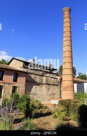 Frankreich, Var, Dracenie, Salernes, Haus der architektonischen Keramik Terra Rossa Stockfoto