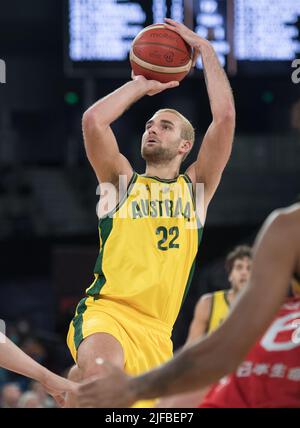 Melbourne, Australien. 01.. Juli 2022. Jack McVeigh von der australischen Basketballmannschaft in Aktion während des FIBA World Cup 2023 Qualifiers Group B Window 3-Spiels zwischen Australien und Japan in der John Cain Arena. (Endergebnis Australien 98:52 Japan) Credit: SOPA Images Limited/Alamy Live News Stockfoto