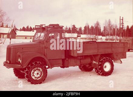 Probe mit beladen Geländewagen 939 an der Army Motor School. Wintertest in Sveg im März 1962. Stockfoto