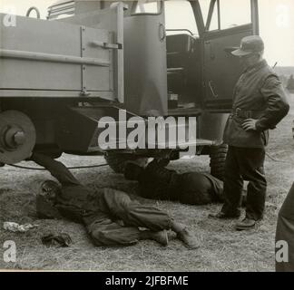 Probe mit beladen Geländewagen 939 an der Army Motor School. Abschlusstest in Strängnäs im April 1962. Stockfoto