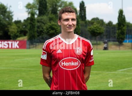 Fußball, 2. Bundesliga, 2022/2023, Fortuna Düsseldorf, Merkur Spiel Arena, Medientag, Teampräsentation für die neue Spielsaison, Pressefotoshooting, Marcel Sobottka Stockfoto