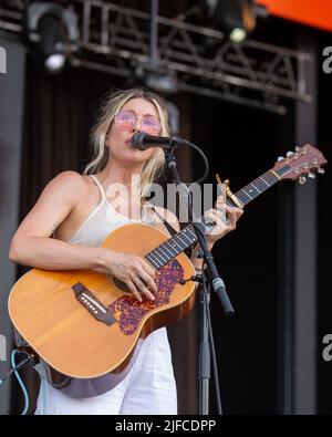 Milwaukee, USA. 30.. Juni 2022. BRE Kennedy beim Summerfest Music Festival am 30. Juni 2022 in Milwaukee, Wisconsin (Foto: Daniel DeSlover/Sipa USA) Quelle: SIPA USA/Alamy Live News Stockfoto