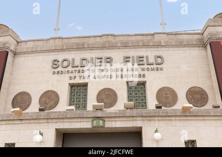 Soldier Field ist die Heimat der Chicago Bears und gehört dem Chicago Park District. Das Stadion bietet Platz für 61.500 Personen für Sport, Konzerte und andere Veranstaltungen. Stockfoto