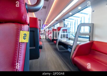 Rotterdam, Niederlande. 02.. Juli 2022. 2022-07-02 09:07:10 ROTTERDAM - Intercity New Generation (ICNG) in Rotterdam Central.ANP LEX VAN LIESHOUT niederlande Out - belgium Out Credit: ANP/Alamy Live News Stockfoto