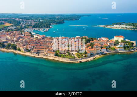 Luftaufnahme der Stadt Porec, Istra, Kroatien Stockfoto