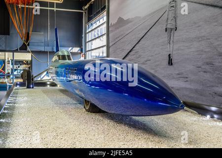 SINSHEIM, DEUTSCHLAND - MAI 2022: Blue Flame ein raketengetriebenes Landgeschwindigkeitsrennen 1970 Stockfoto