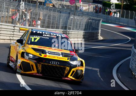 17 BERTHON Nathanael (FRA), Comtoyou DHL Team Audi Sport, Audi RS 3 LMS, Aktion beim WTCR - Race of Portugal 2022, 5. Runde des FIA World Touring Car Cup 2022, auf dem Circuit Internacional de Vila Real vom 1. Bis 3. Juli in Vila Real, Portugal - Foto Frédéric Le Floch / DPPI Stockfoto