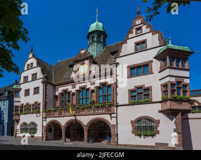 Blick auf das alte Rathaus in Freiburg im Breisgau. Baden Württemberg, Deutschland, Europa Stockfoto