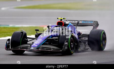 Williams Nichola Latifi vor dem Grand Prix von Großbritannien 2022 in Silverstone, Towcester. Bilddatum: Samstag, 2. Juli 2022. Stockfoto