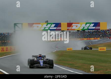 2.. Juli 2022, Silverstone Circuit, Silverstone, Northamptonshire, England: Großer Preis von Großbritannien F1, Qualifikationstag: Williams Racing, Alex Albon Stockfoto